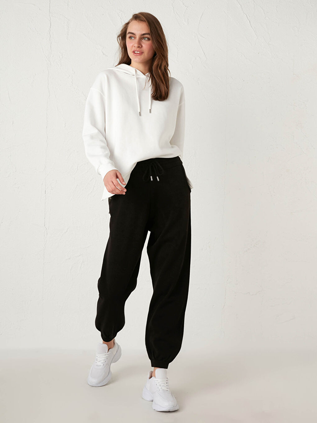 Pantalon Tricot à Fermeture Détailée-3