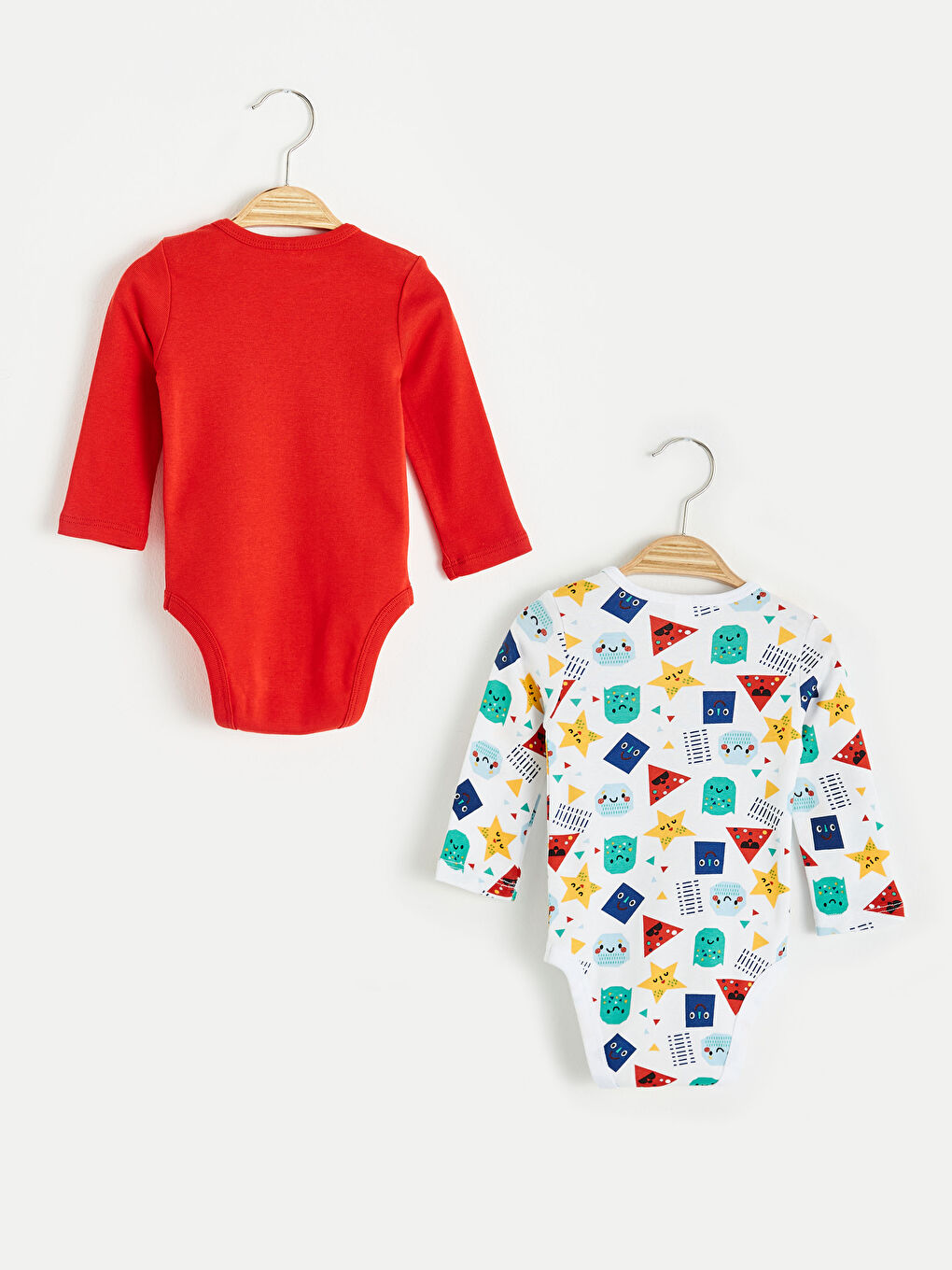 Комплект из двух боди на кнопках для мальчиков.-1