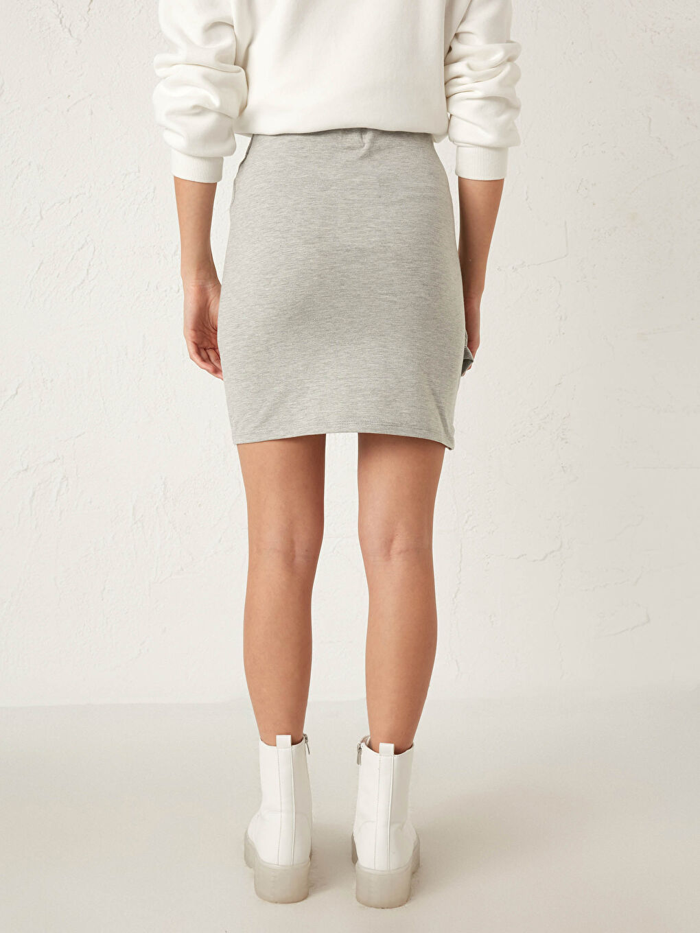 Textured Fabric Pleated Skirt-5