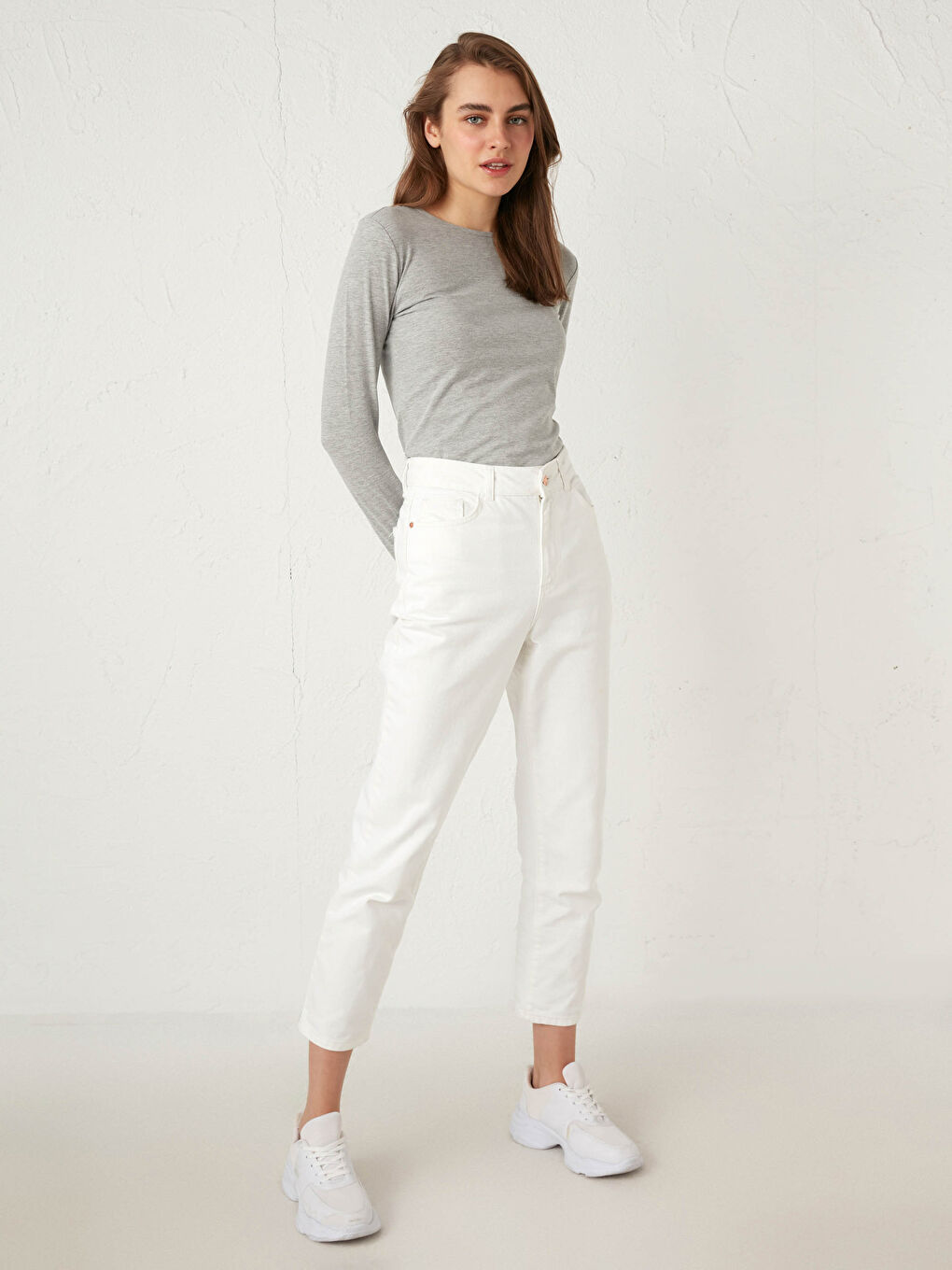 Gri Bisiklet Yaka Basic Uzun Kollu Tişört-4