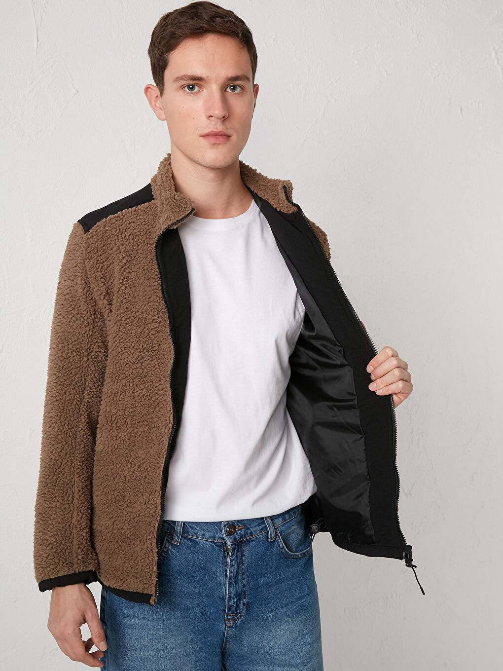 Kahverengi Standart Kalıp Dik Yaka Pelüş Mont-3