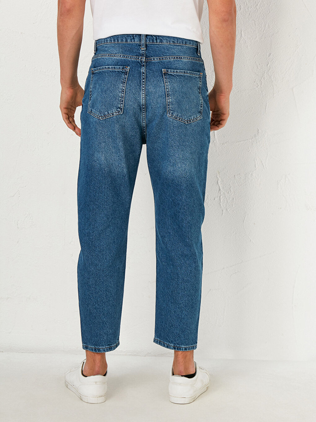 710 Loose Fit Jeans-3