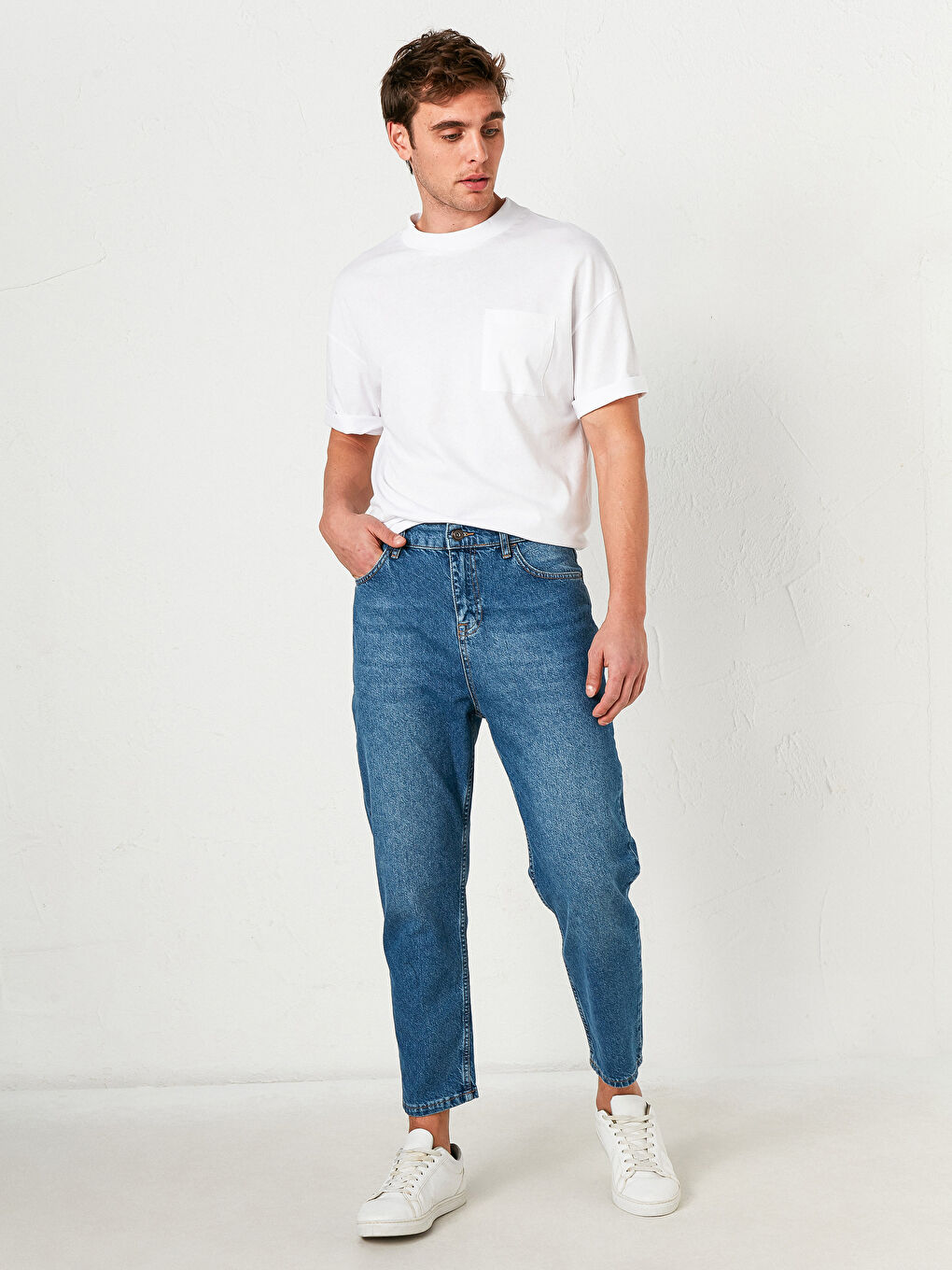 710 Loose Fit Jeans-1