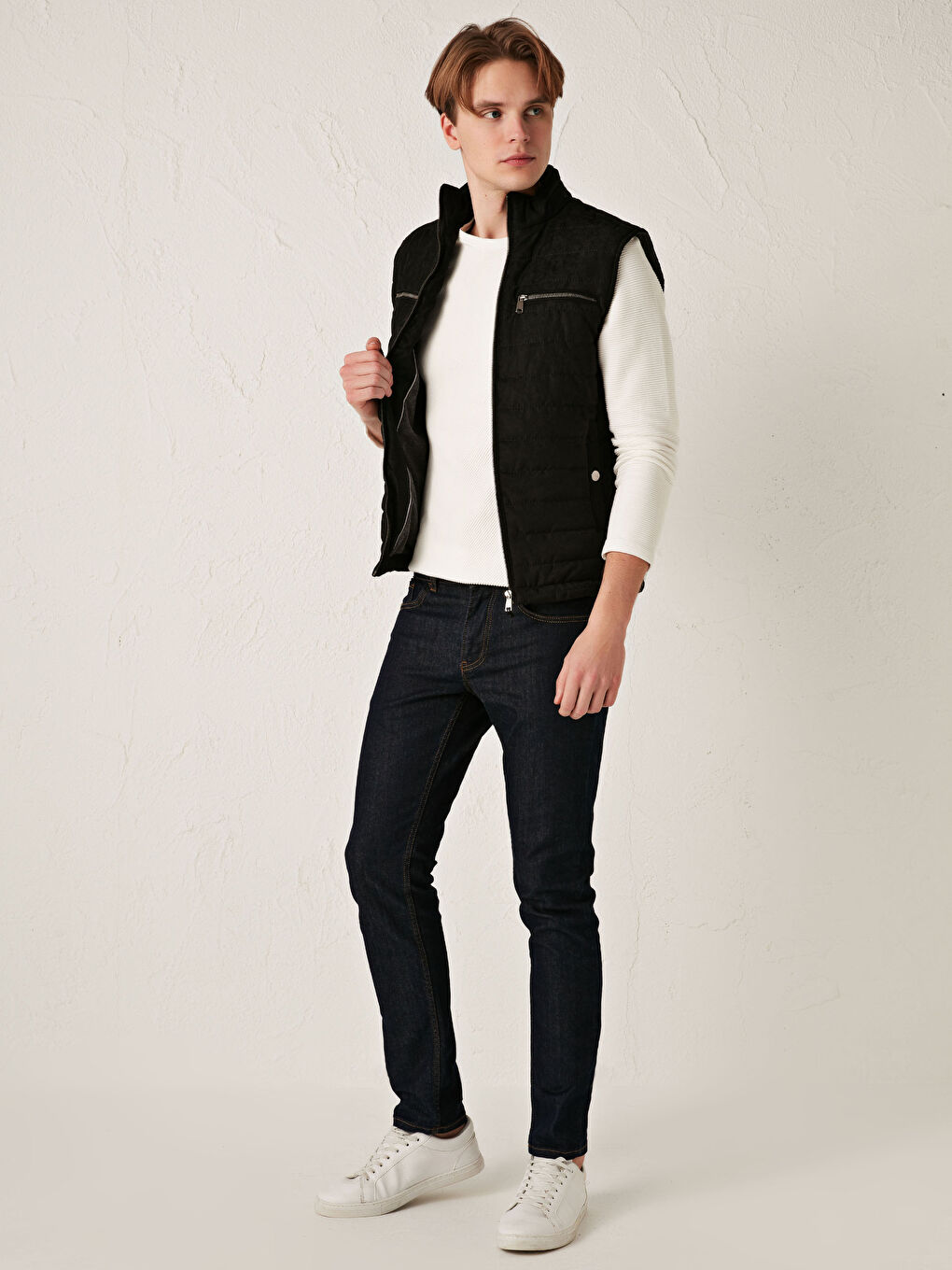 Siyah Slim Fit Dik Yaka Kalın Süet Yelek-2