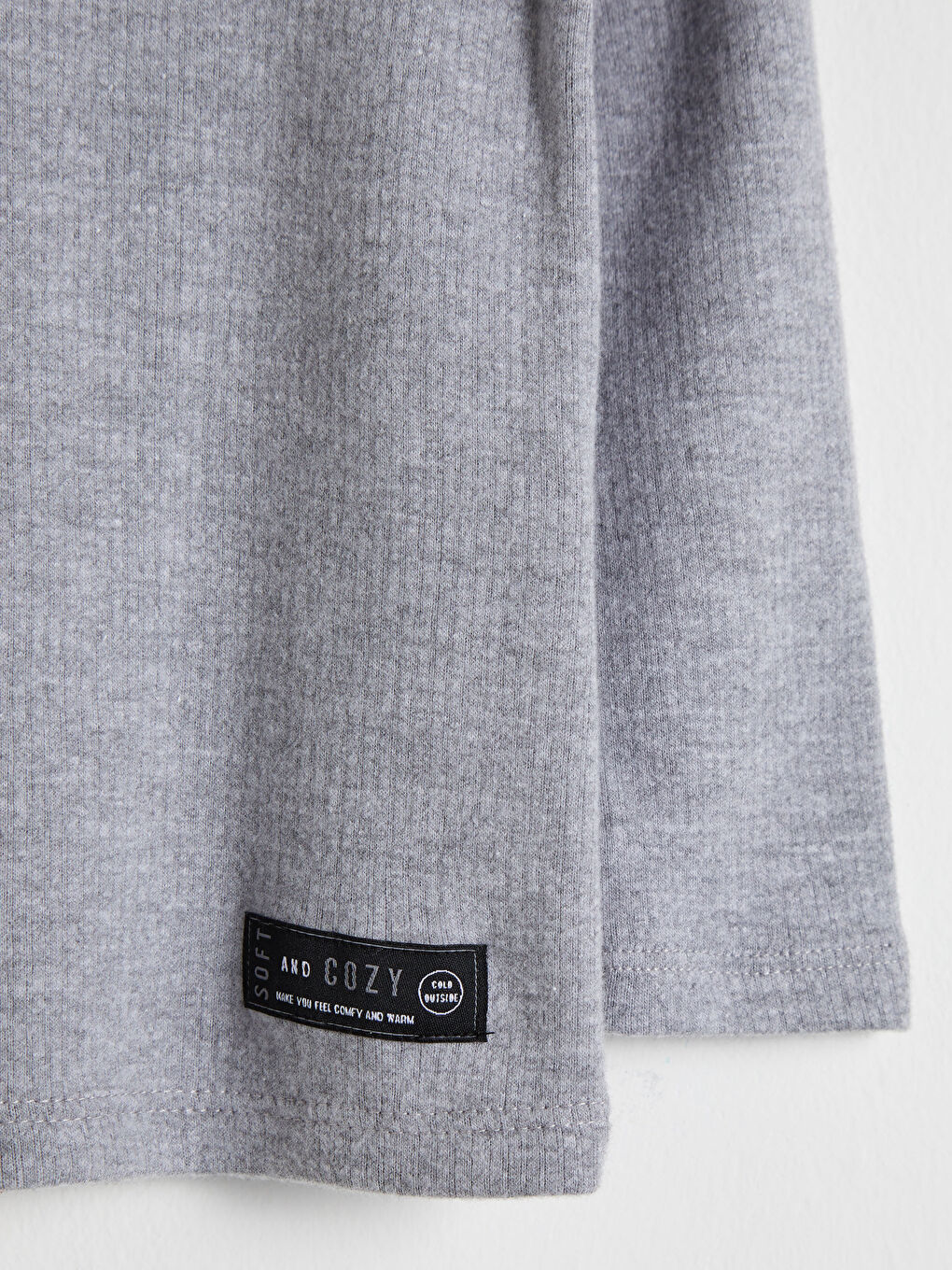 Базова футболка з довгим рукавом і напівводолазкою для дівчаток-3