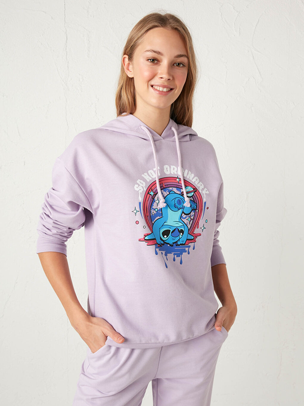 Hooded Collar Lilo & Stitch Printed Long Sleeve Women's Sweatshirt-2