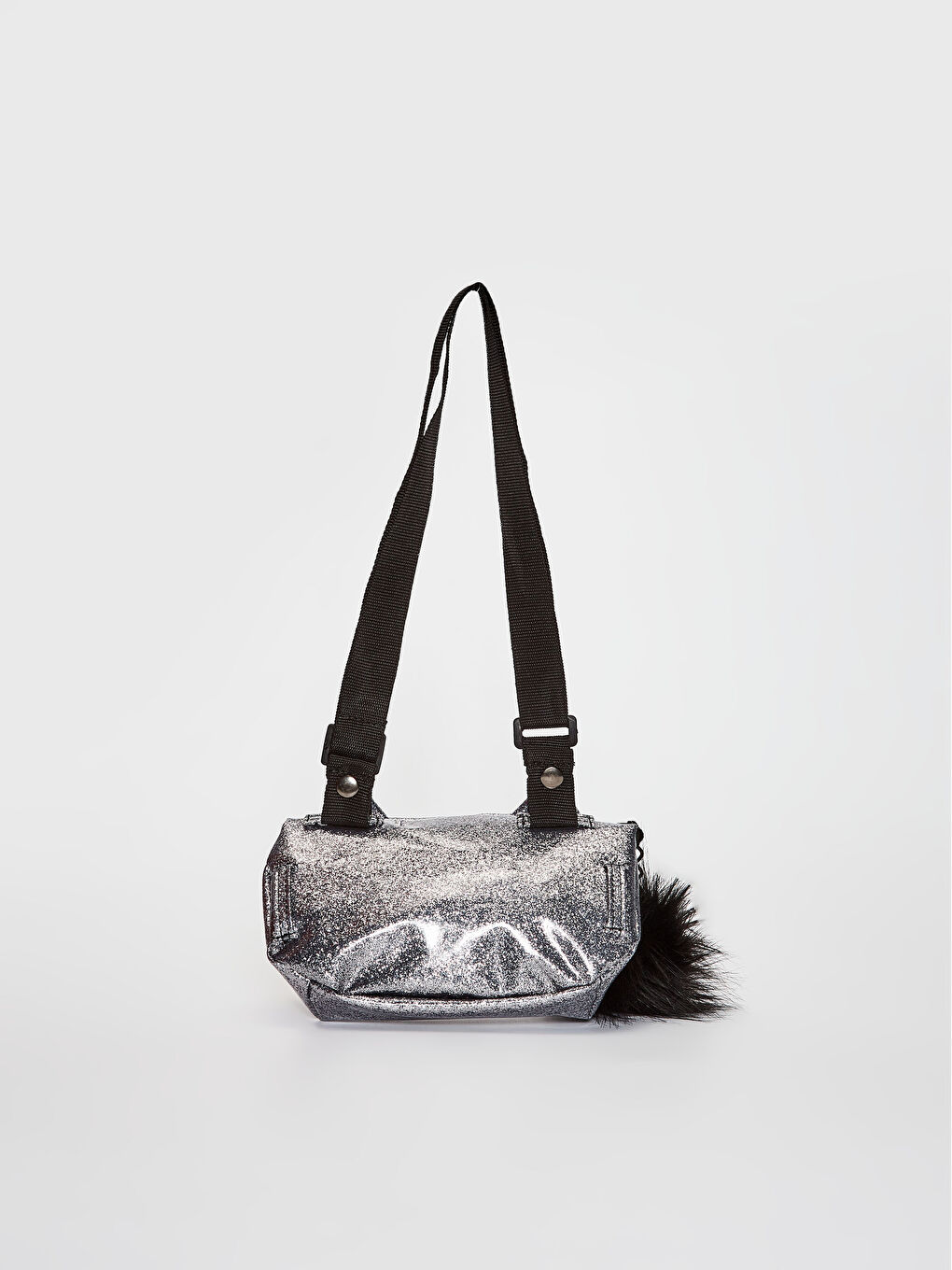 Kız Çocuk Nakışlı Çanta-2