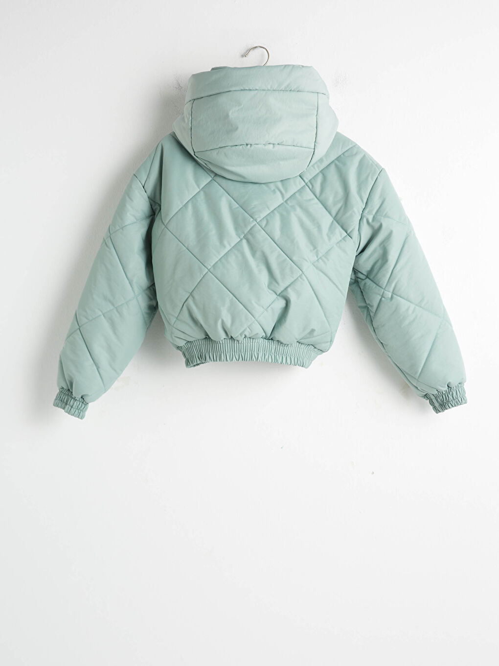 Женский пуховик с капюшоном и длинным рукавом-8