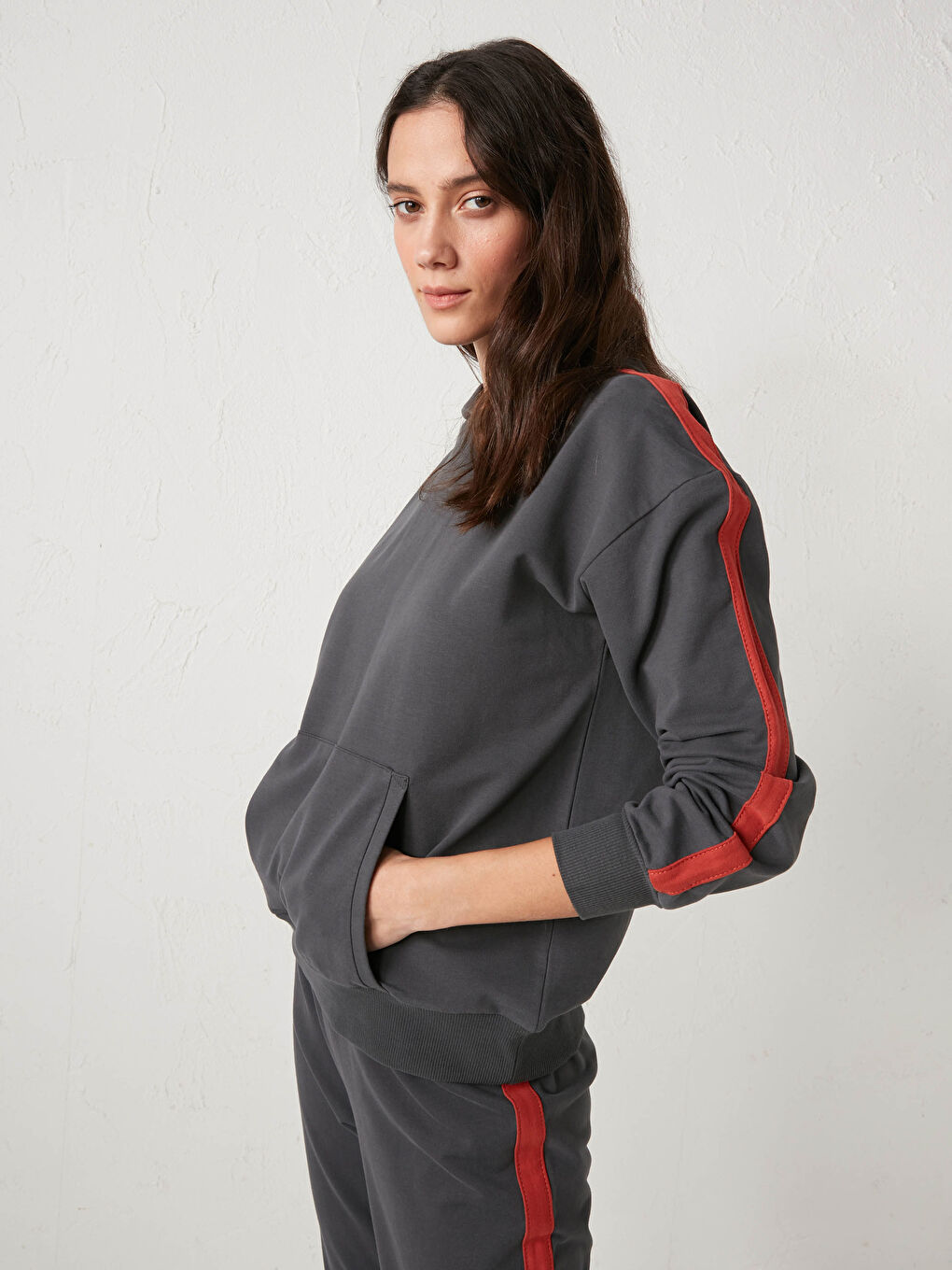 Antrasit Kapüşonlu Pamuklu Eşofman Takımı Anne Kız Kombini-3