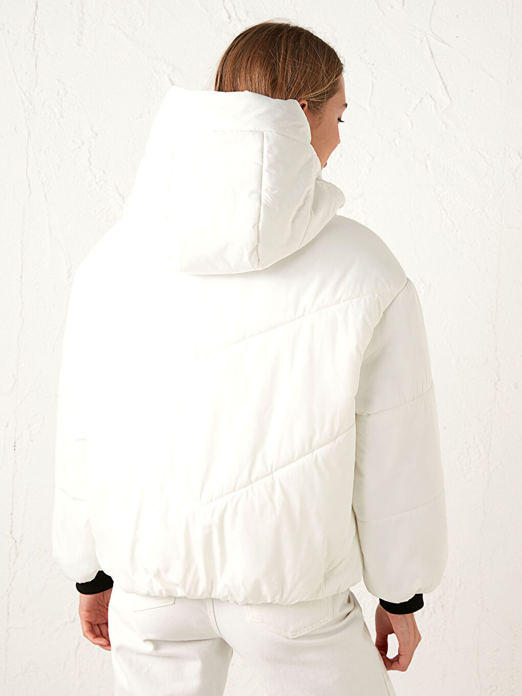 Women's Down Jacket With Hooded Long Sleeve-4