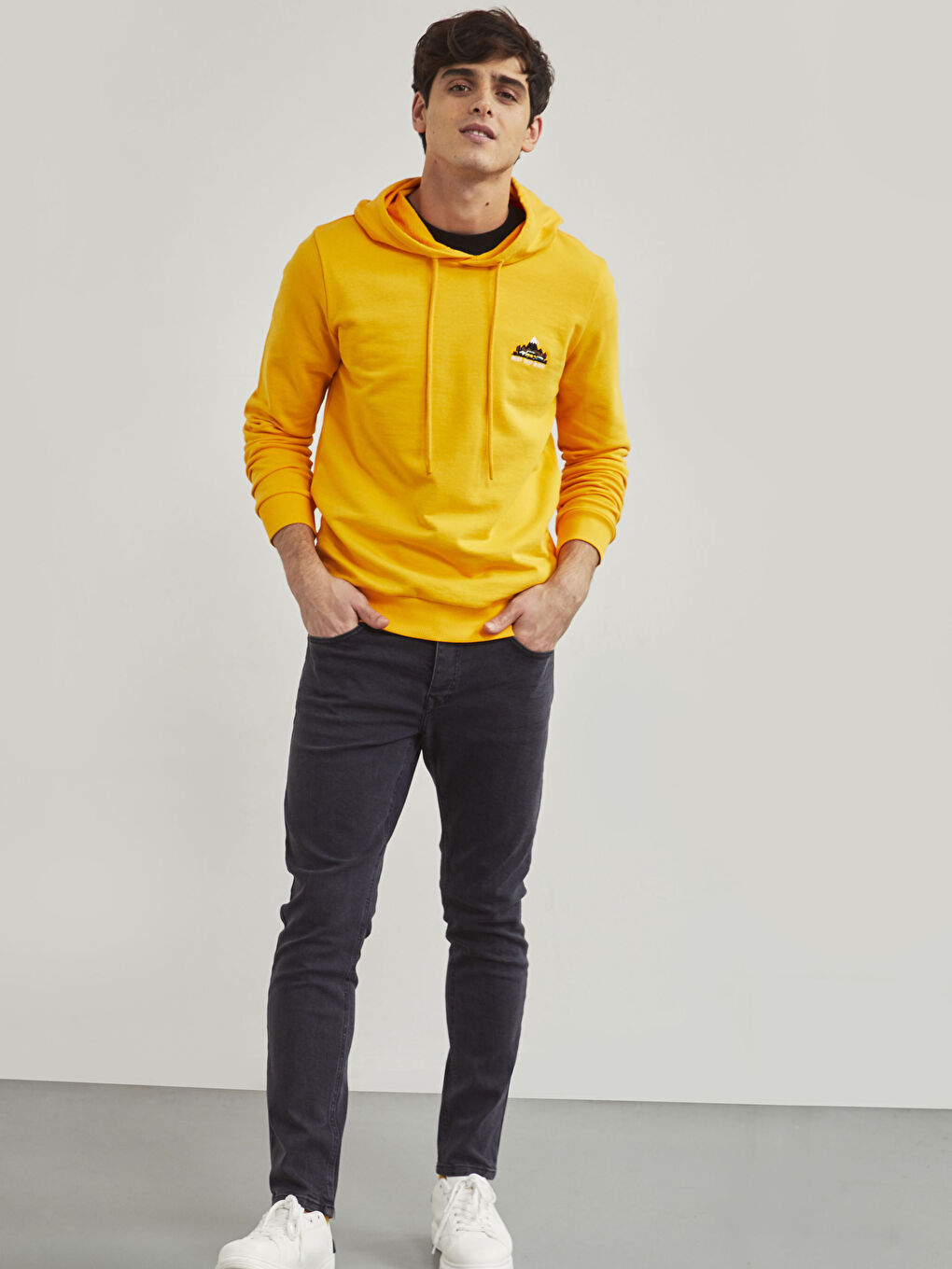 Hooded Patch Embroidered Thick Hoodie-4