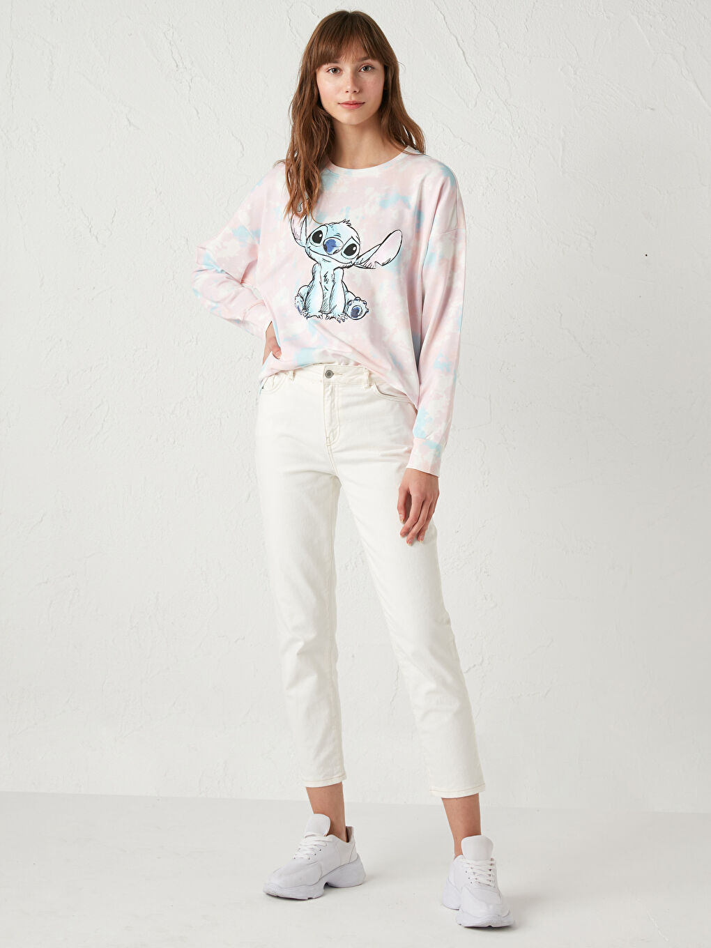 LCW Vision Bisiklet Yaka Disney Baskılı Sweatshirt -0WHO17Z8-LT4