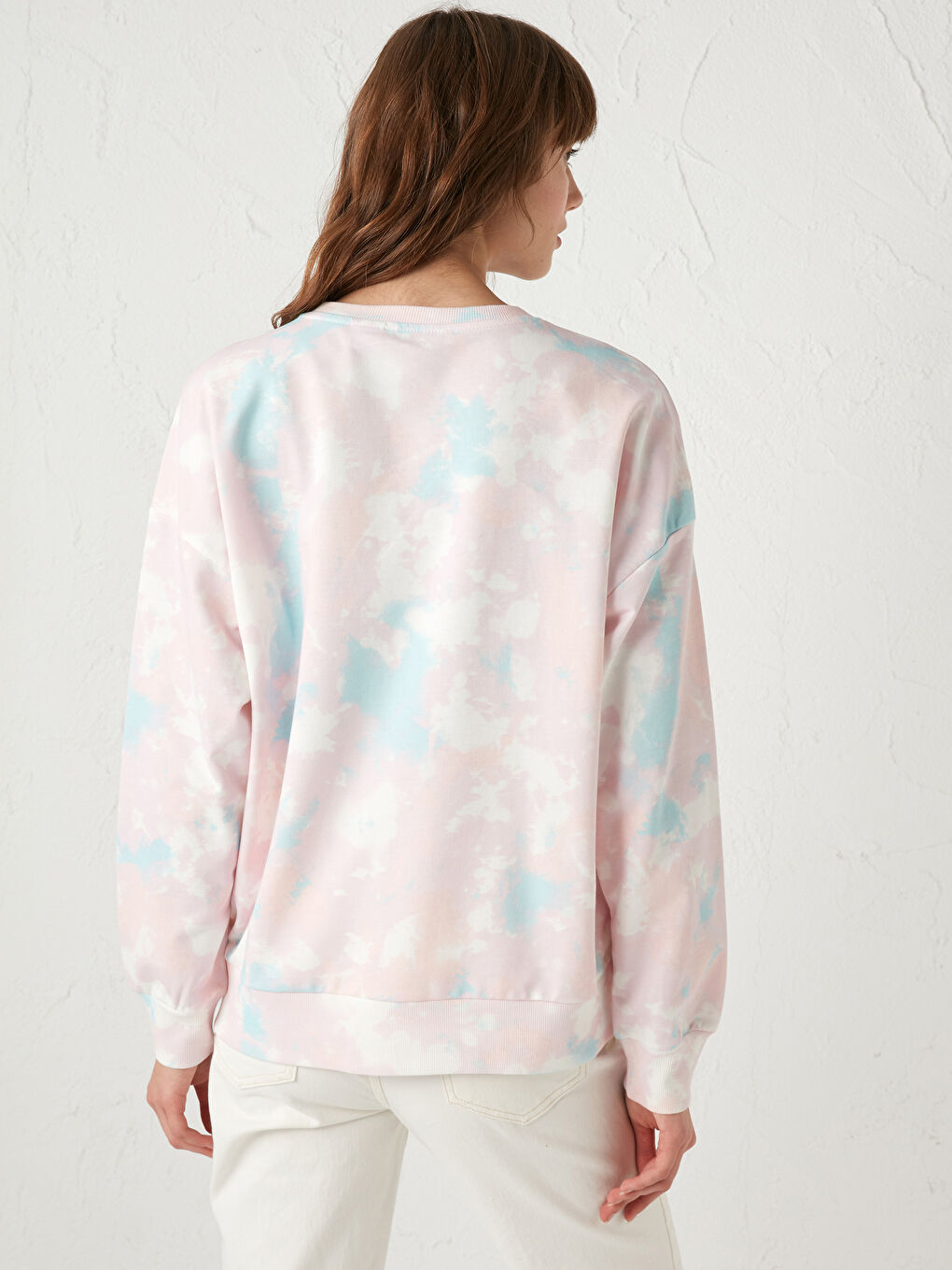 LCW Vision Bisiklet Yaka Disney Baskılı Sweatshirt -0WHO17Z8-LT4