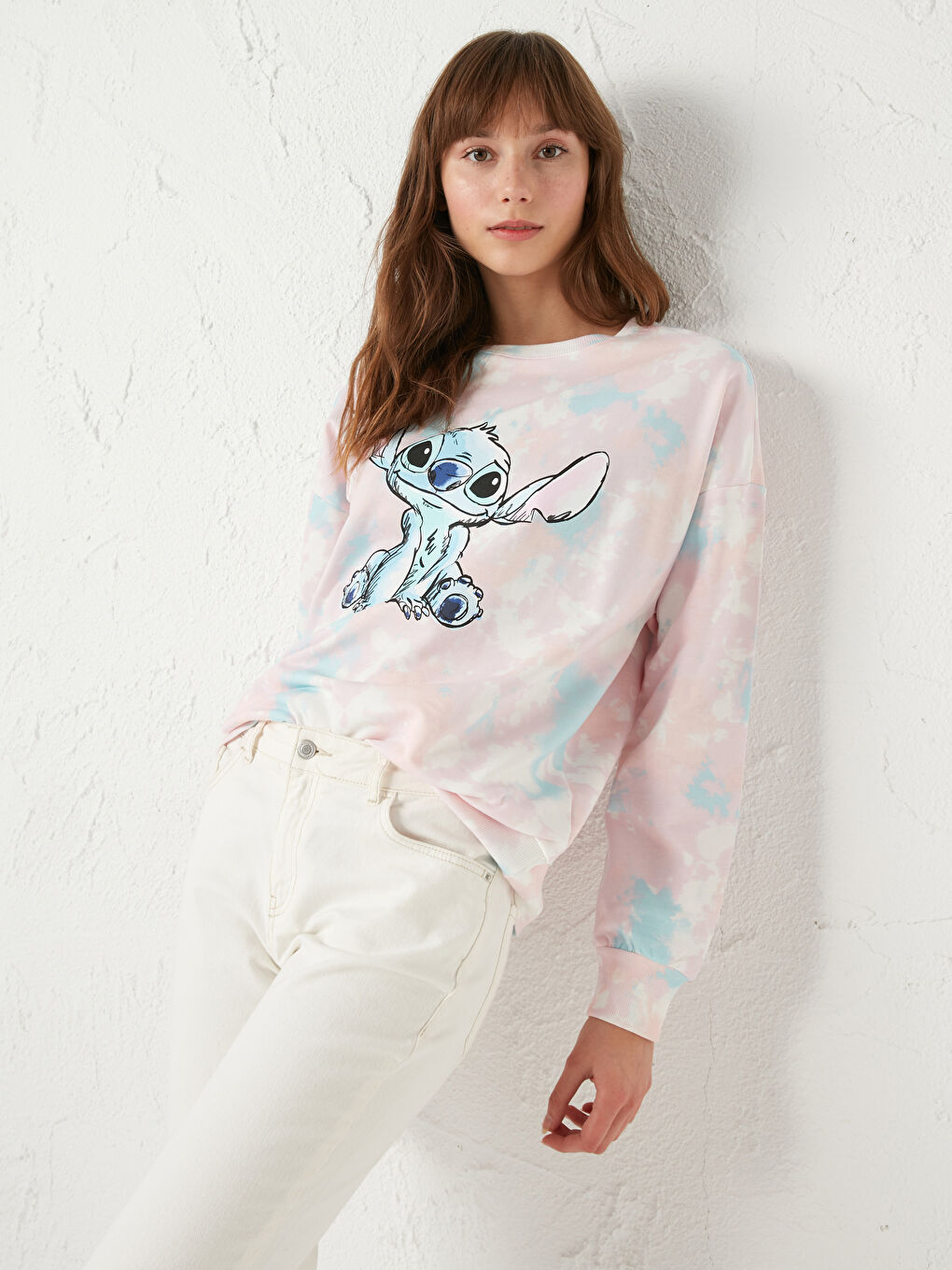 LCW Vision Bisiklet Yaka Disney Baskılı Sweatshirt -0WHO17Z8-LT4