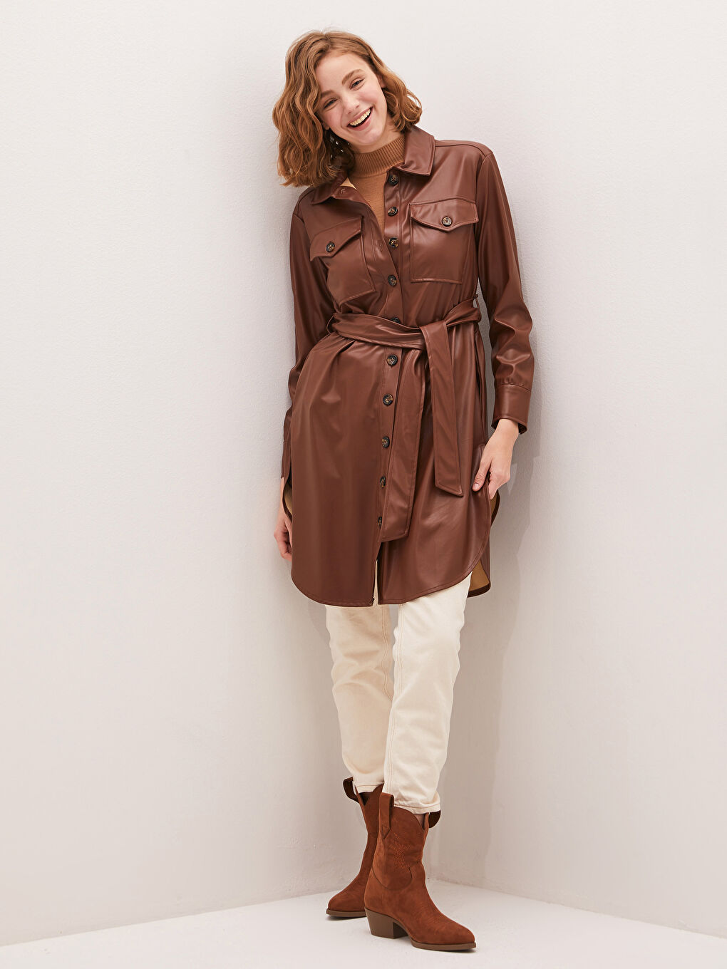 LCW Modest Schlichtes Langarm Kunstleder Damen Hemd-Tunika -0WHQ30Z8-RFT