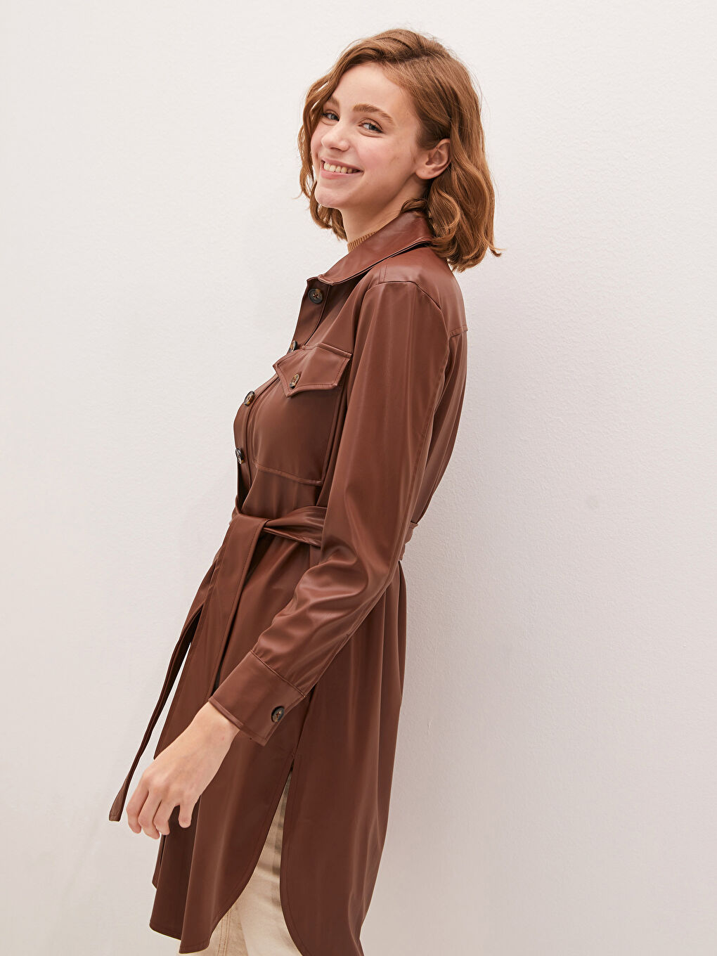 LCW Modest Schlichtes Langarm Kunstleder Damen Hemd-Tunika -0WHQ30Z8-RFT