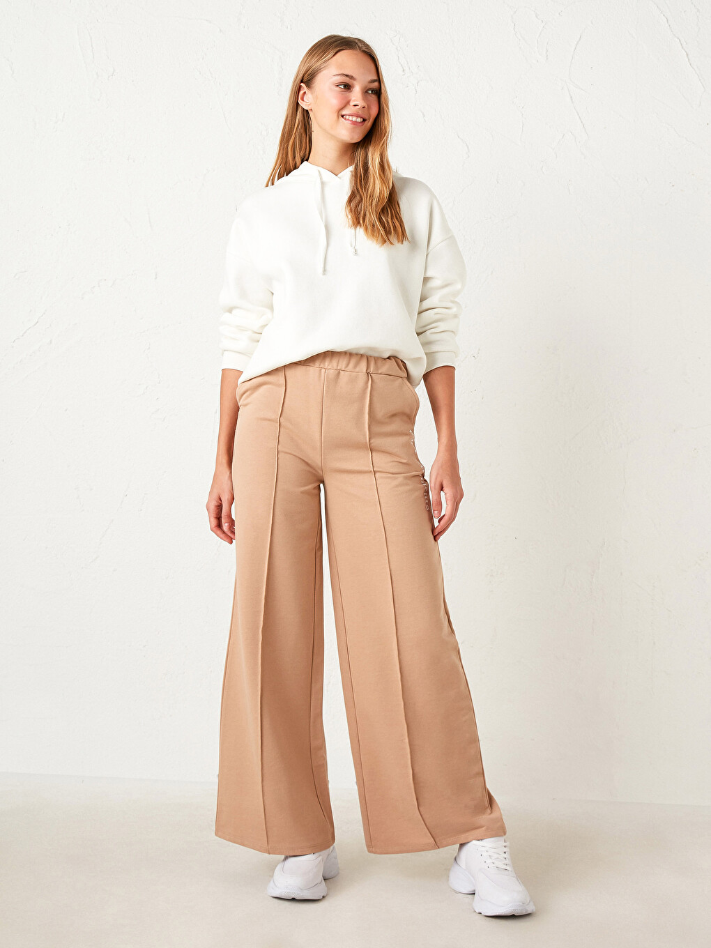 Slogan Printed Wide Leg Sweatpants-1