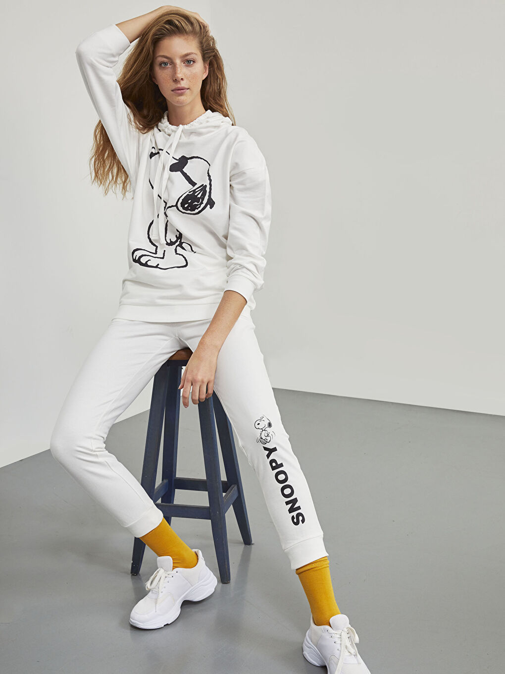 Snoopy Printed Sweatshirt-3