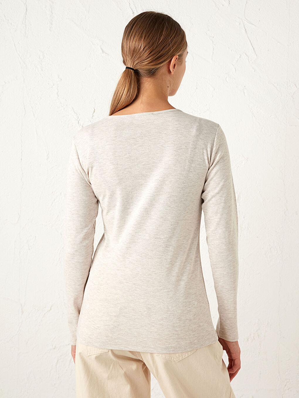 Bej Bisiklet Yaka Basic Uzun Kollu Tişört-3