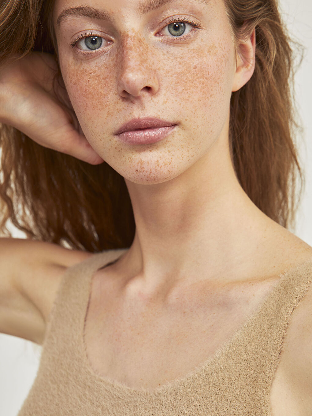 Weich Strukturierter Ärmelloser Crop-Pullover-5