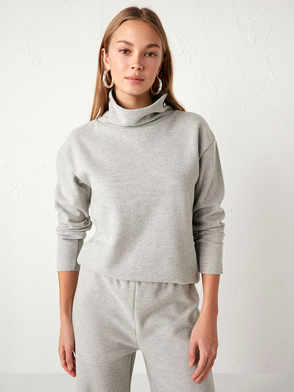 Gri Yarım Balıkçı Yaka Sweatshirt-1