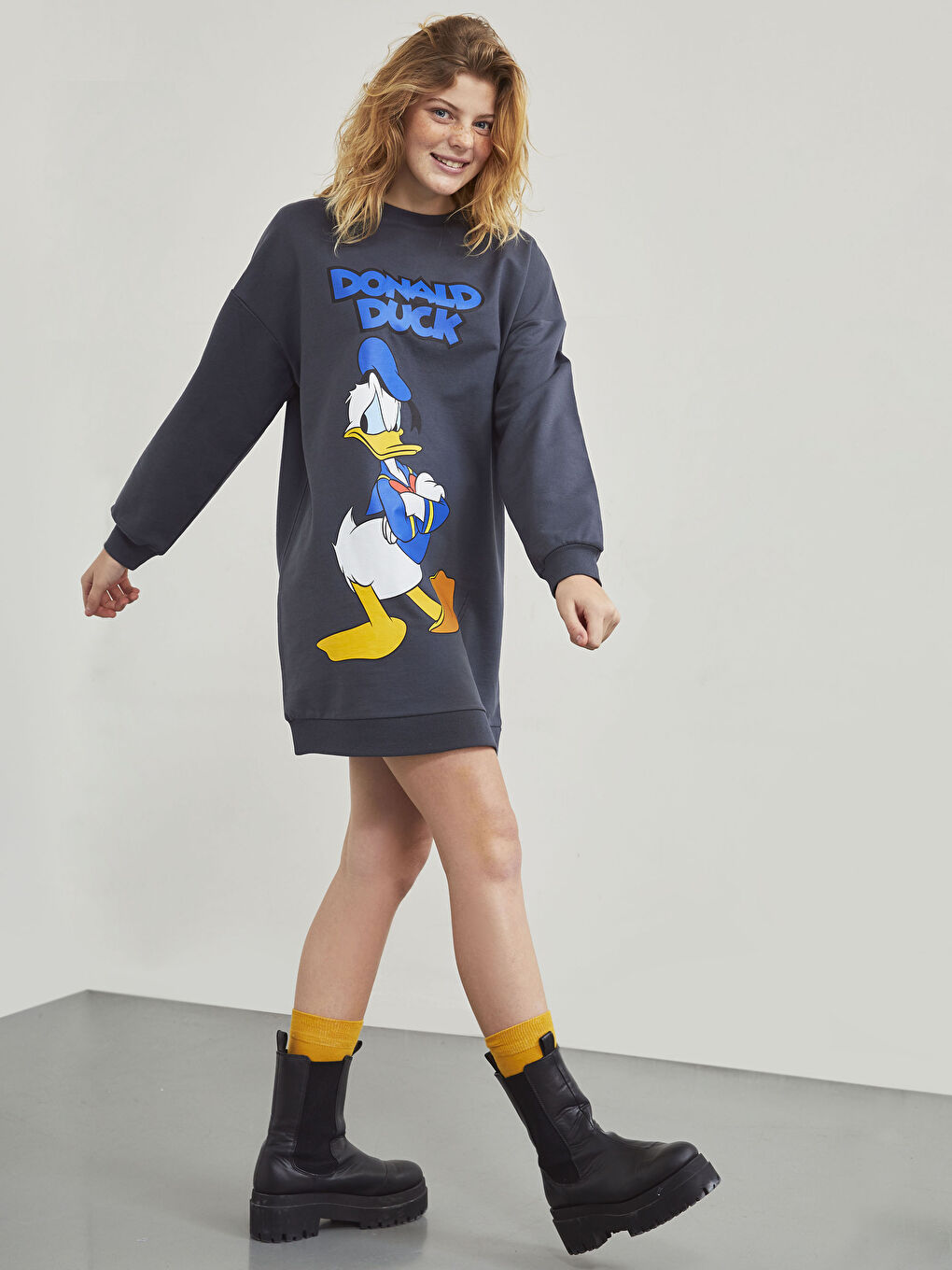 Donald-Duck-Bedrucktes Kleid-2