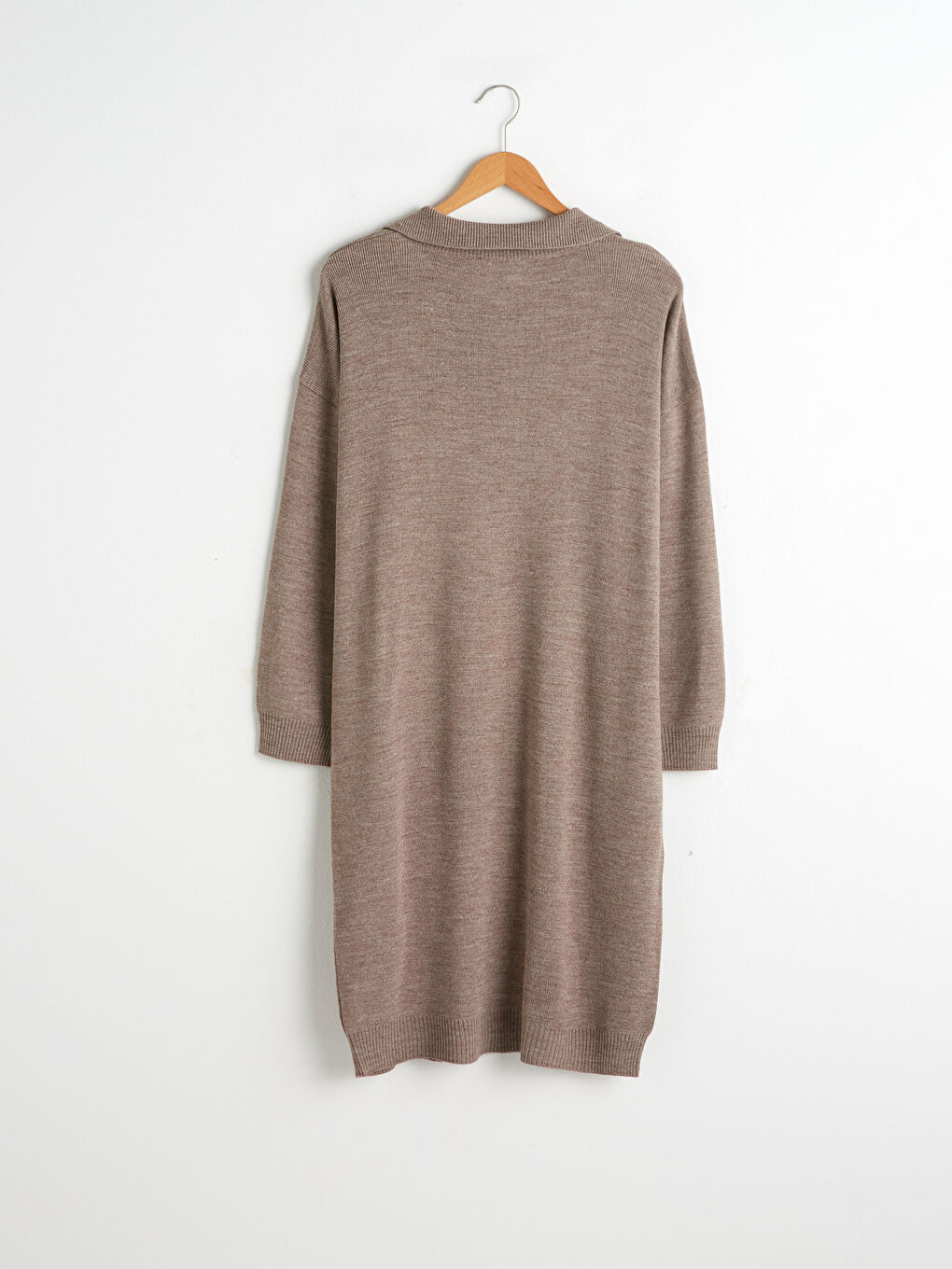 Kahverengi V Yaka Akrilik Triko Elbise-5
