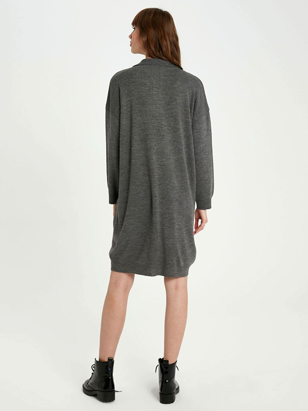 Gri V Yaka Akrilik Triko Elbise-4