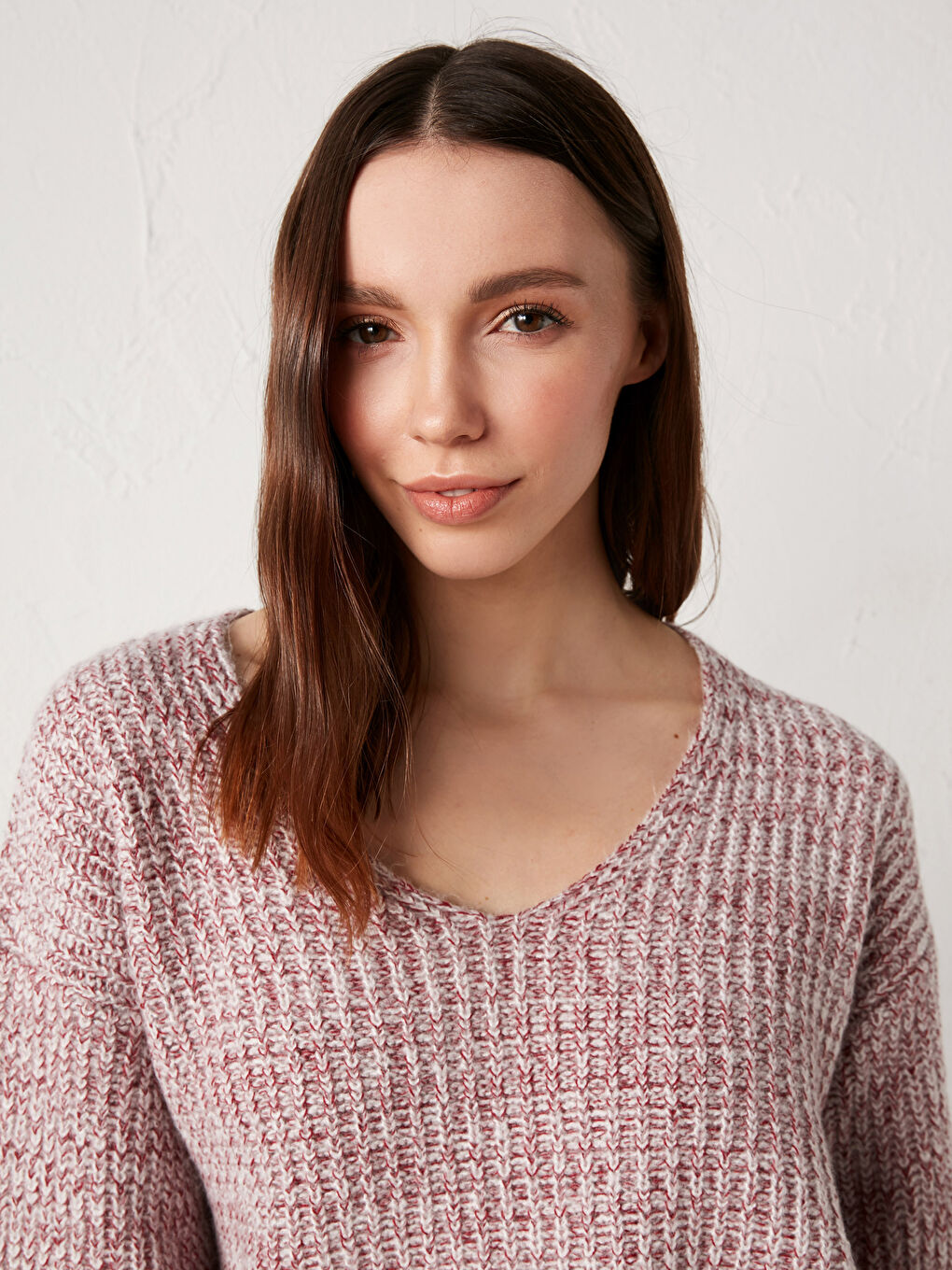 Bordo Kendinden Desenli V Yaka Triko Kazak-3