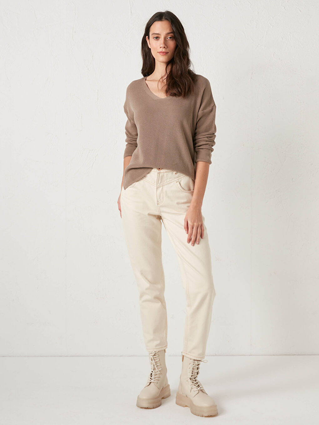 Plain V-Neck Tricot Jumper-1