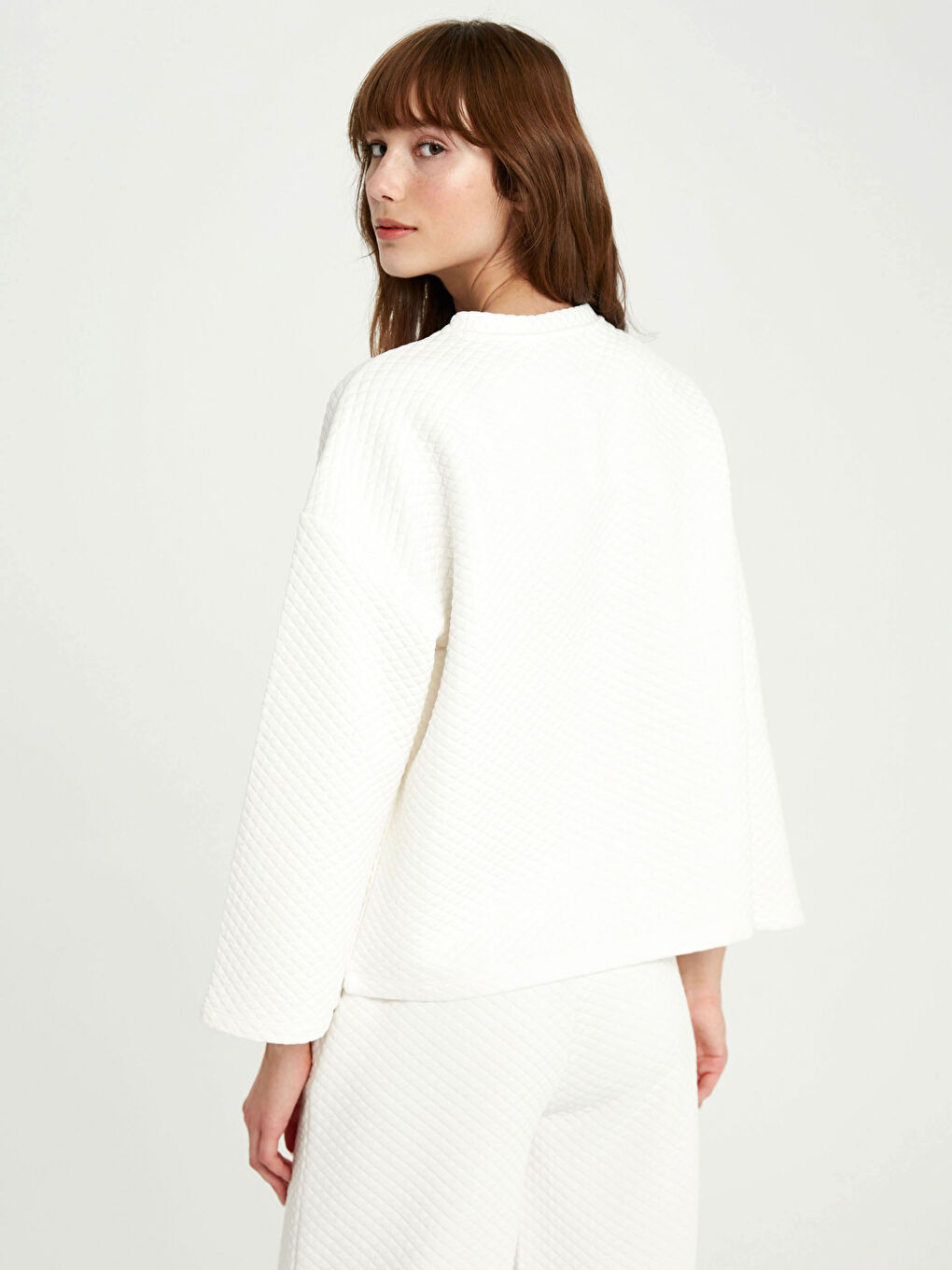 Ekru Bisiklet Yaka Kapitone Sweatshirt-3