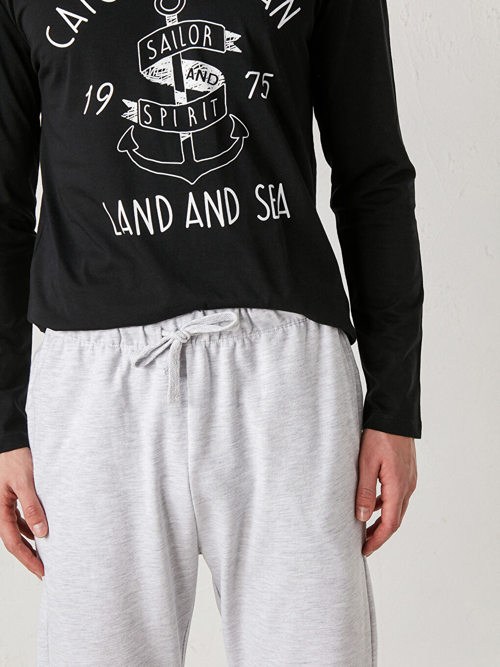 Siyah Standart Kalıp Pijama Takımı-4