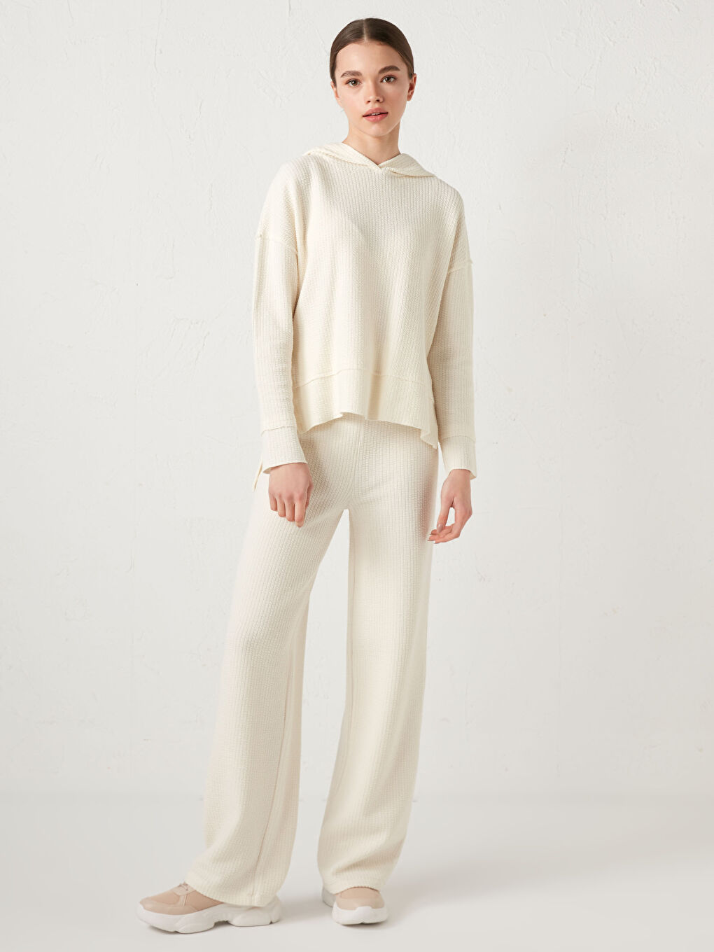 Ekru Kapüşonlu Pamuklu Sweatshirt-2