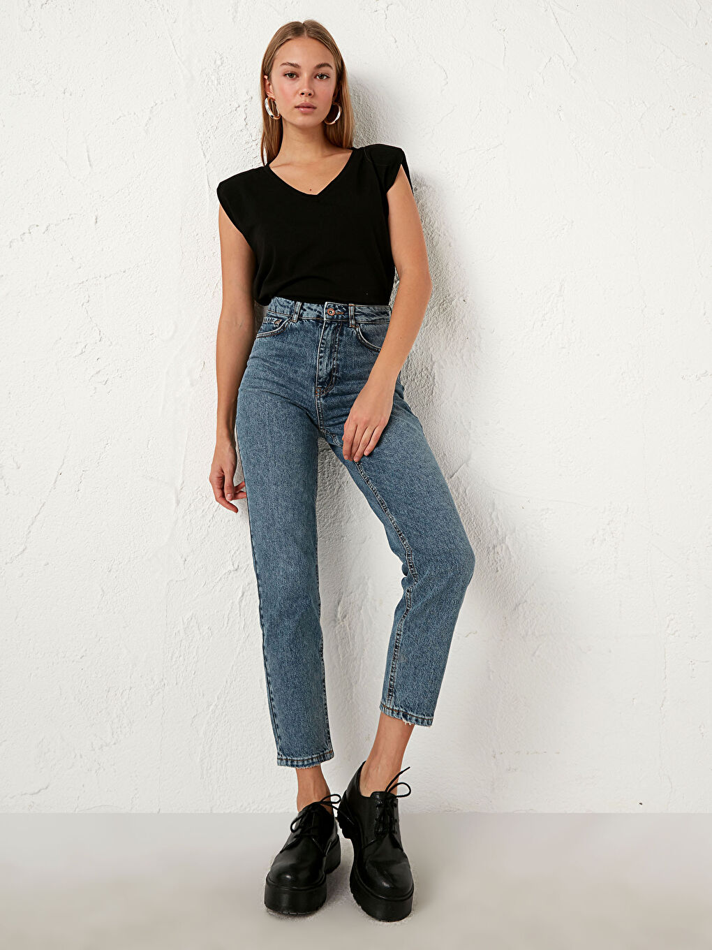 İndigo Yüksek Bel Mom Fit Kadın Jean Pantolon-1