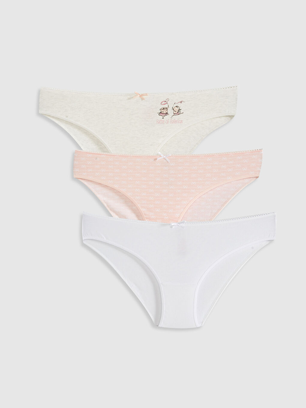 ٣ قطع كلاسيك بريفس