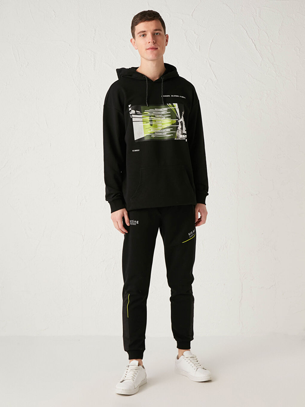 Siyah Slim Fit Jogger Eşofman Altı-1