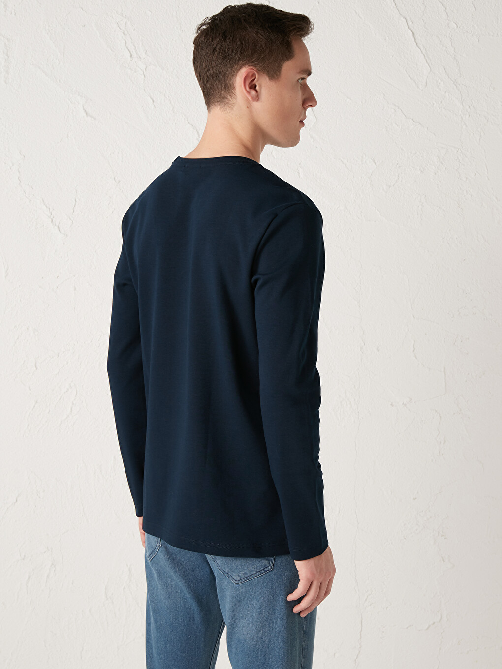 Printed Crew Neck And Long Sleeve T-shirt-1