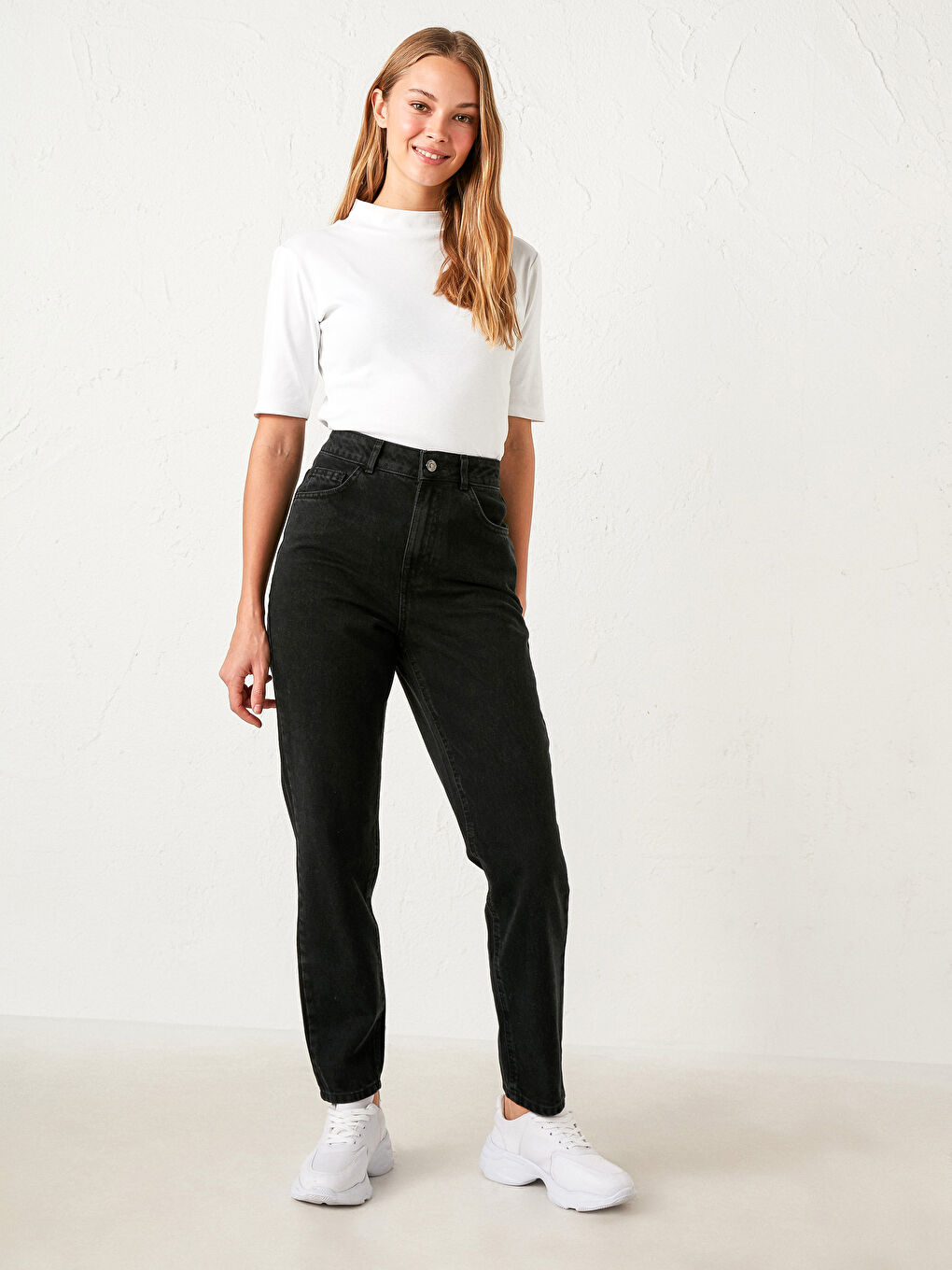 High Waist Mom Fit Women's Jeans