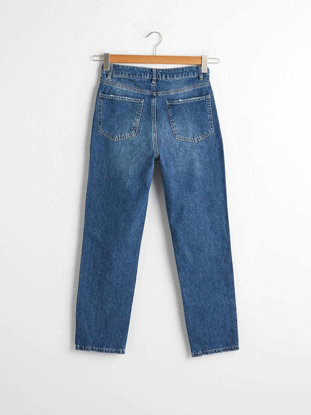 Normal Rise Straight Fit Women Jeans-5