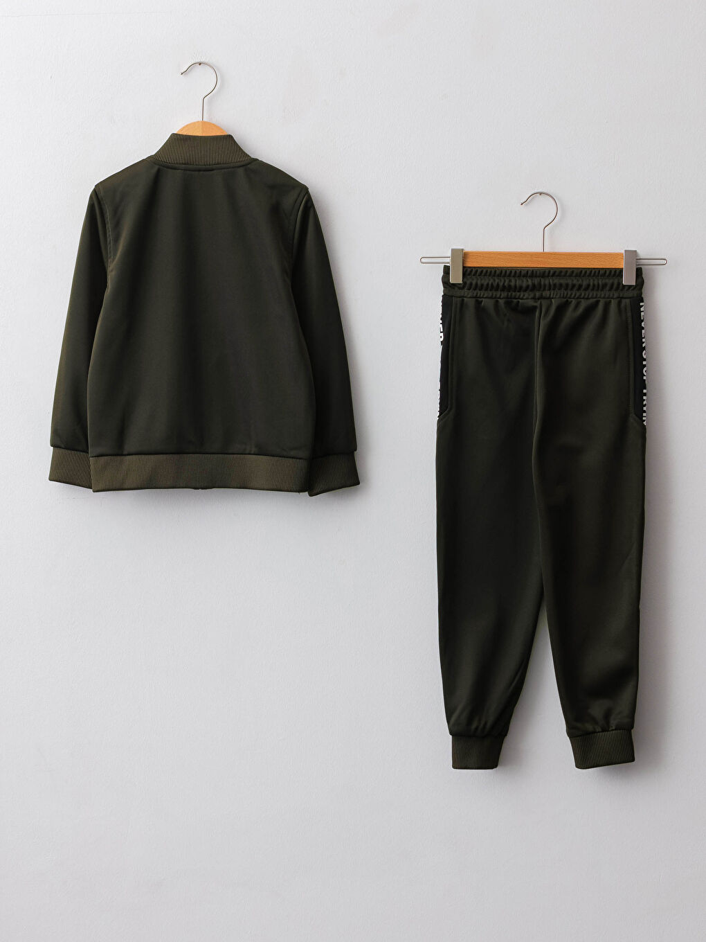 Haki Kolej Yaka Baskılı Uzun Kollu Erkek Çocuk Eşofman Takım-1