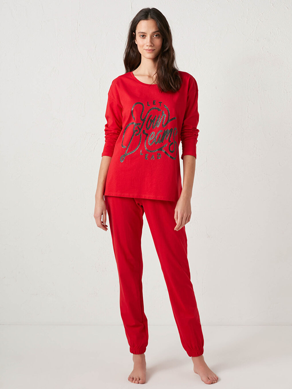 Komplet pidžame od pamuka sa štampanim slovima-1