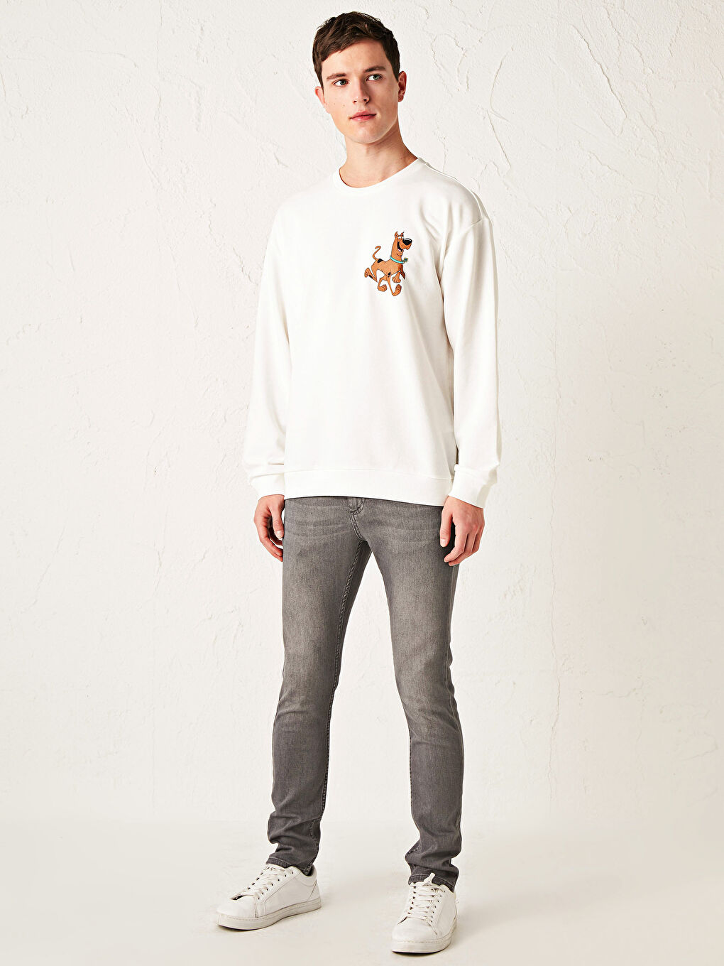 Beyaz Scooby Doo Baskılı Hoodie-1
