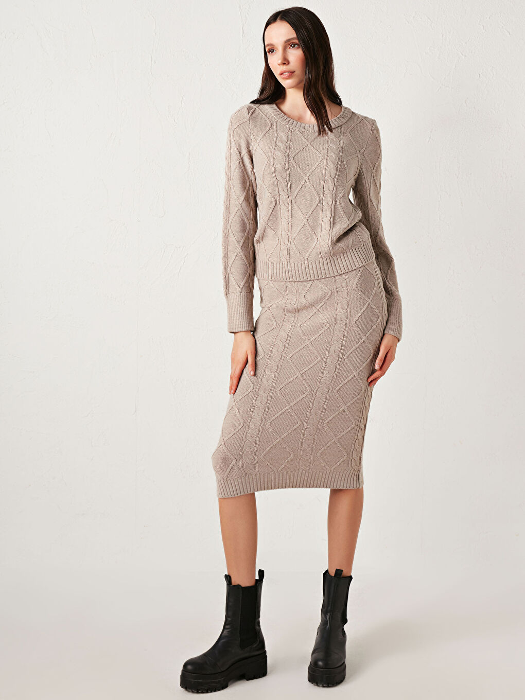 Bej Desenli Akrilik Triko Kazak-1