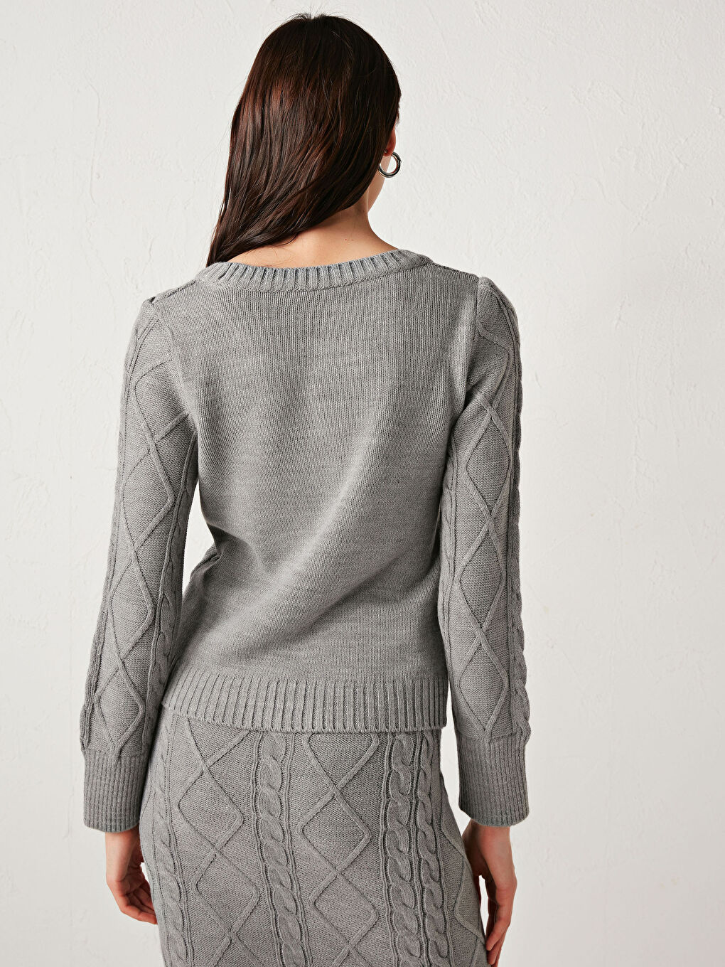 Gri Desenli Akrilik Triko Kazak-3