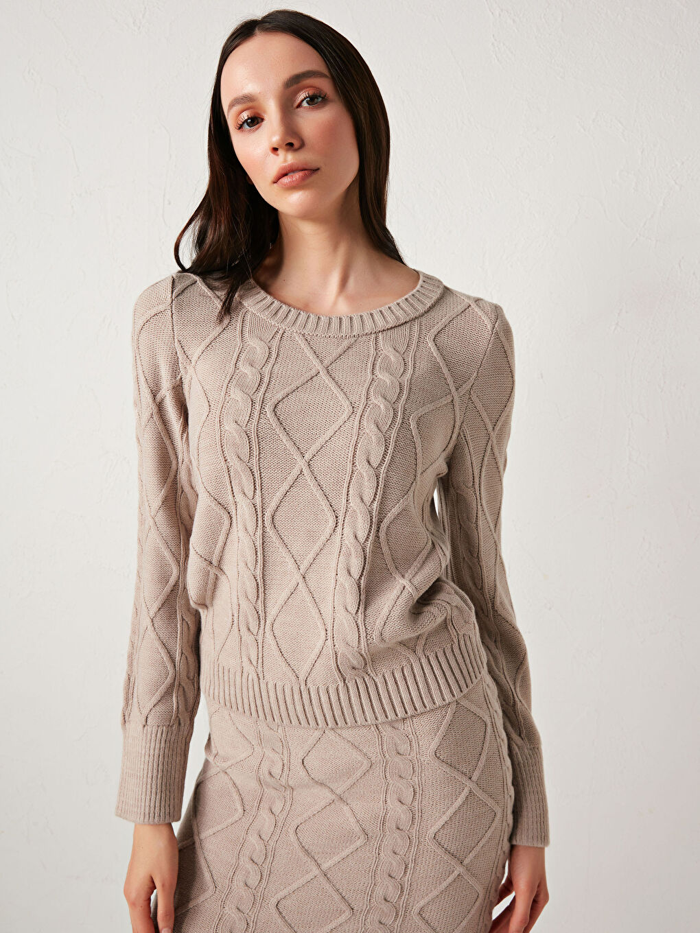 Bej Desenli Akrilik Triko Kazak-4