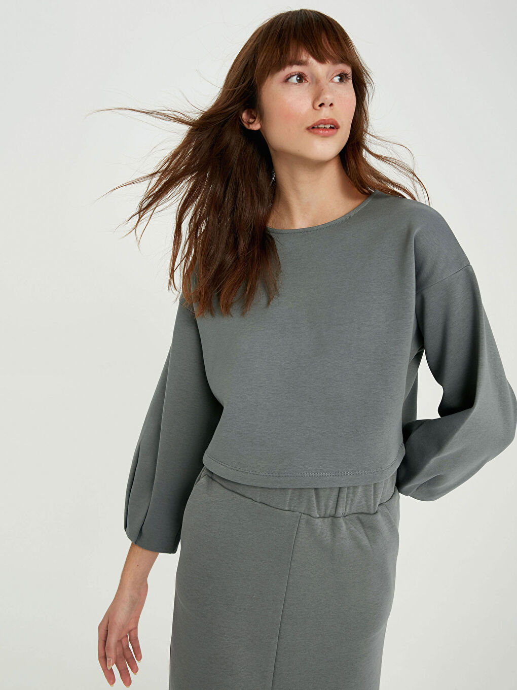 LCW Limited Rundhalsausschnitt Langarm Schlichtes Sweatshirt -0WIJ30Z8-H0W
