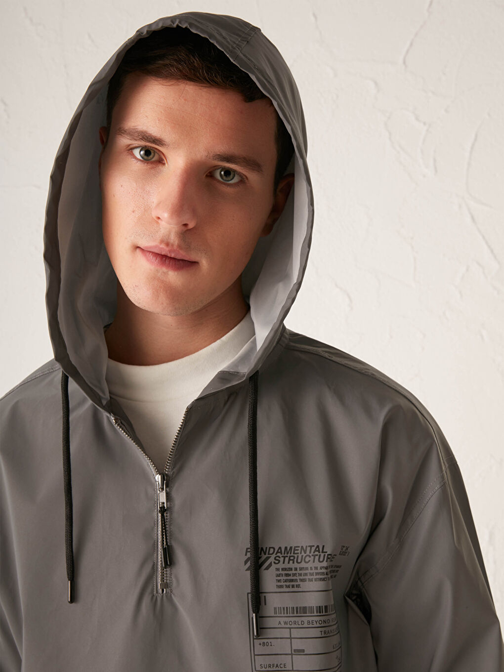 Gri Oversize Kapüşonlu Kanguru Mont-4