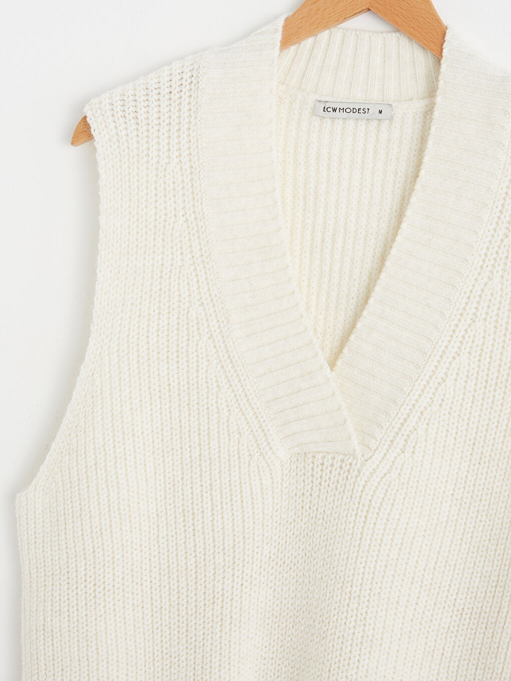 Ekru Regular Fit V Yaka Süveter-8