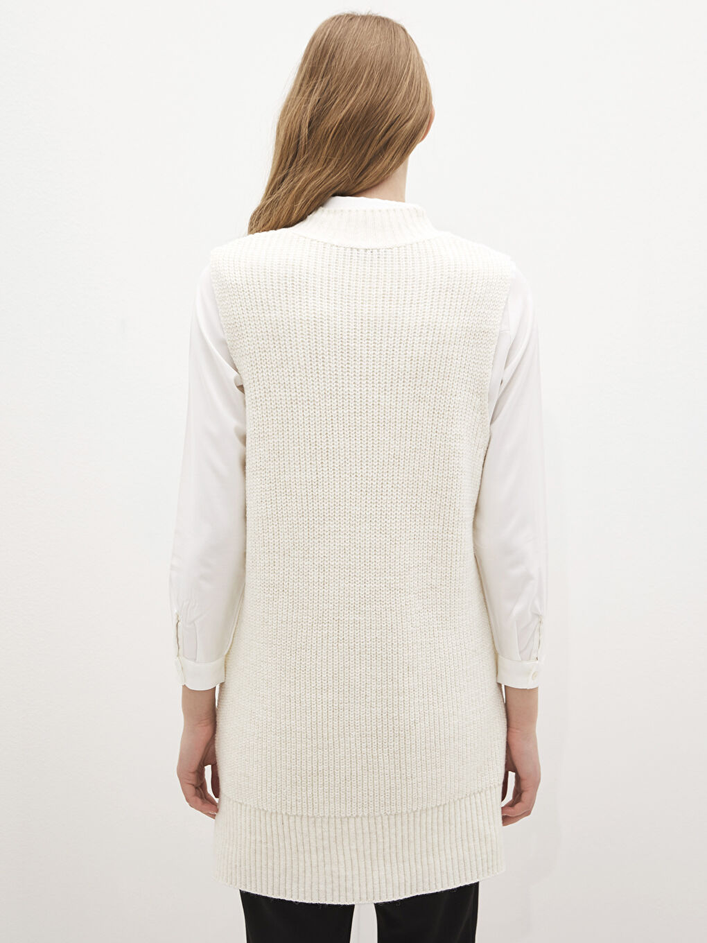 Ekru Regular Fit V Yaka Süveter-4