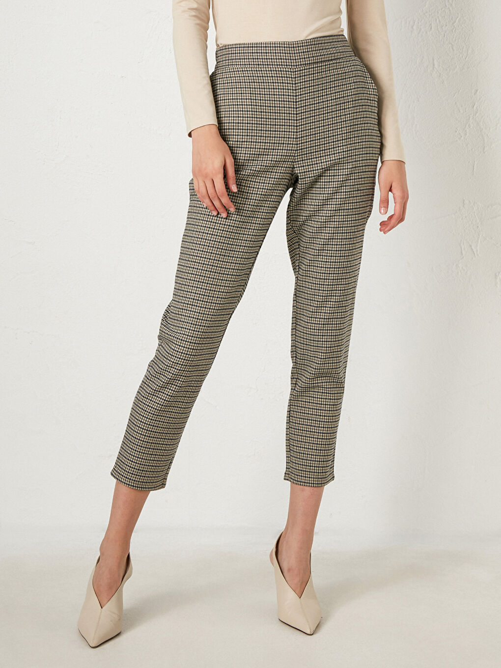 Elastic Waist Plaid Trousers-2